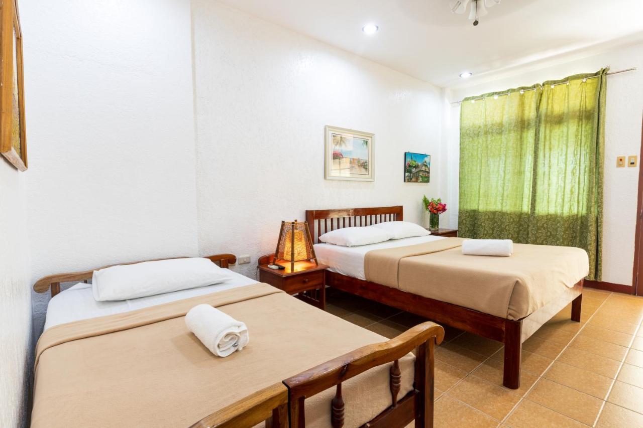 Marina Village Moalboal Ngoại thất bức ảnh