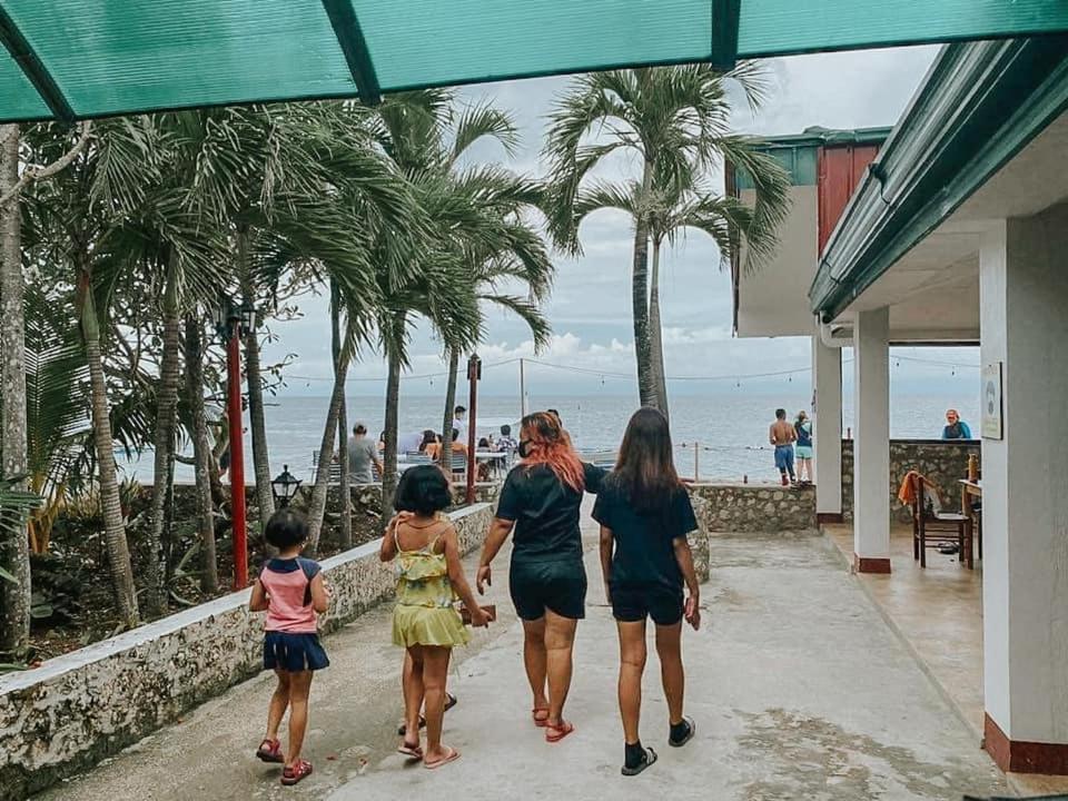 Marina Village Moalboal Ngoại thất bức ảnh